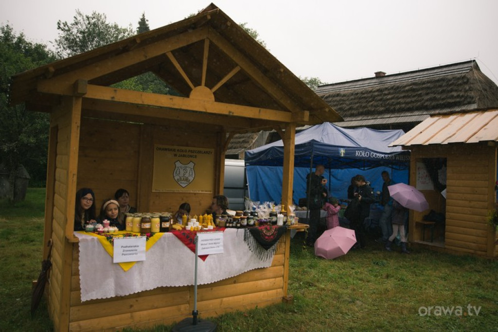 Jubileuszowe Święto Borówki pod znakiem ulewy