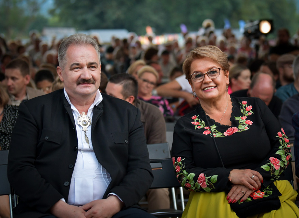 Szalone skrzypce Roby Lakatosa