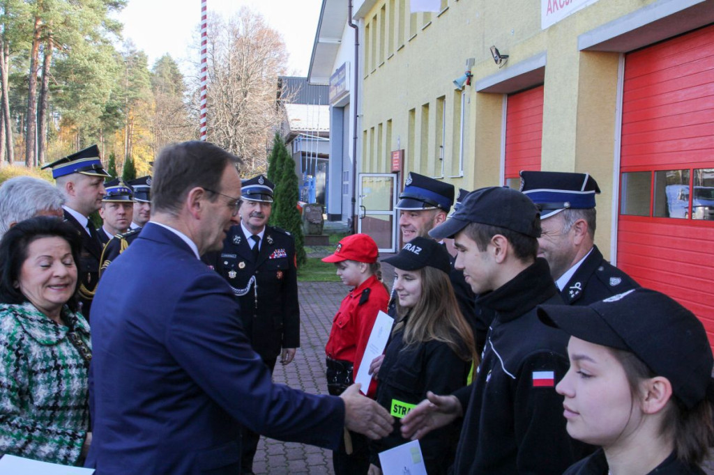 Promesy dla strażackich drużyn młodzieżowych