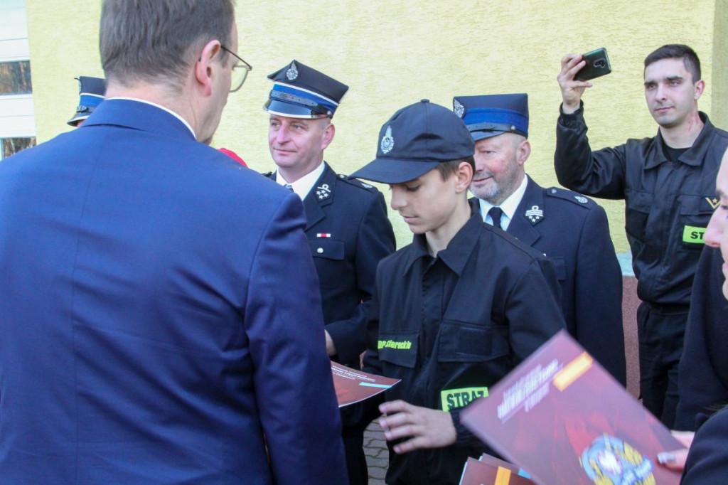 Promesy dla strażackich drużyn młodzieżowych