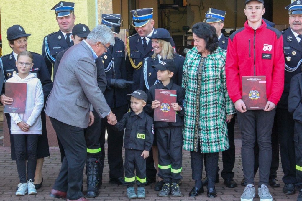 Promesy dla strażackich drużyn młodzieżowych