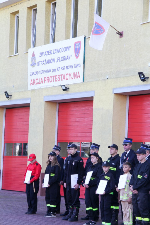 Promesy dla strażackich drużyn młodzieżowych