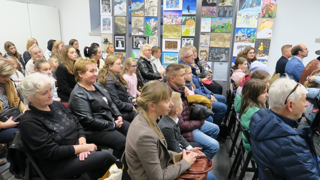 Kurierzy Tatrzańscy farbą i kredką