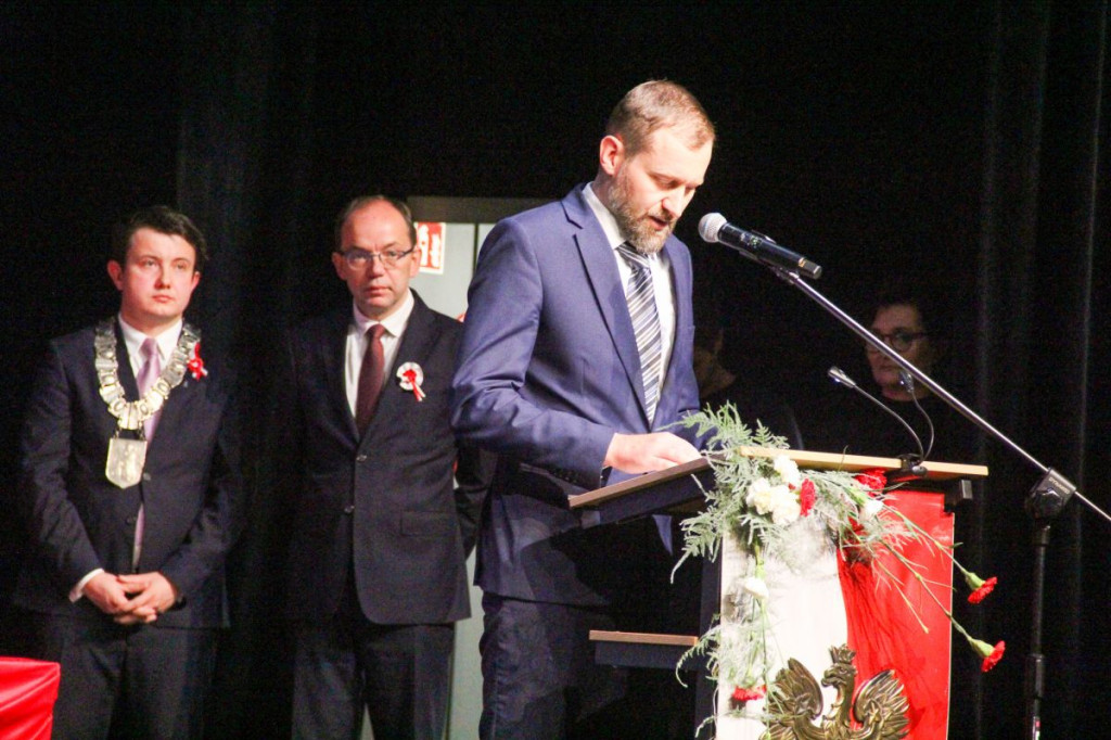 Medale i odznaczenia z okazji Święta Niepodległości. Kto odbiera tytuł ambasadora?