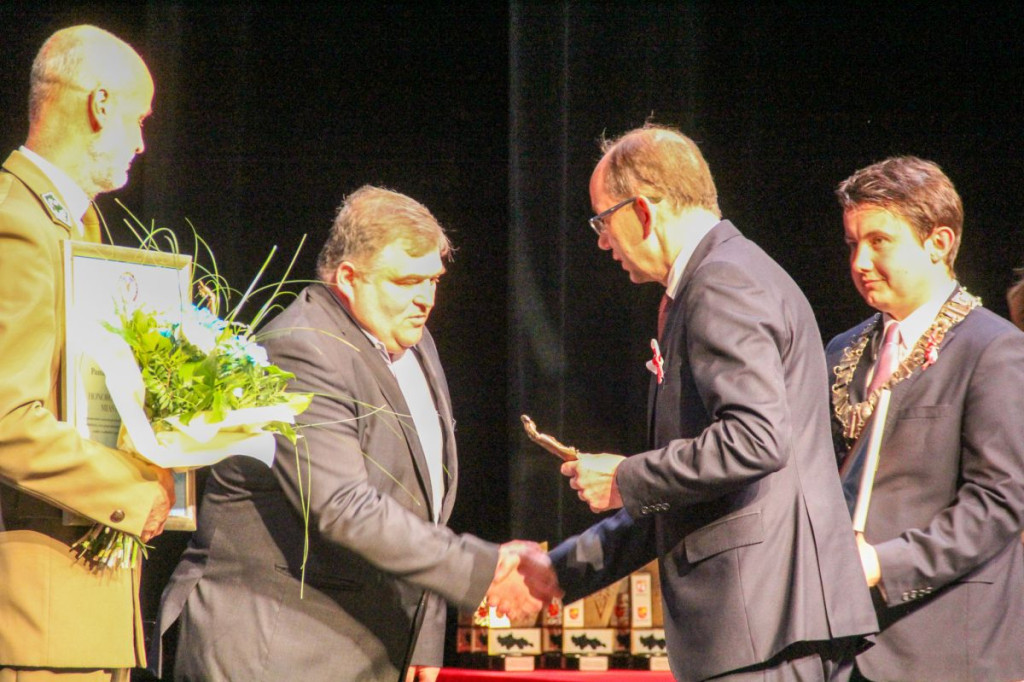 Medale i odznaczenia z okazji Święta Niepodległości. Kto odbiera tytuł ambasadora?