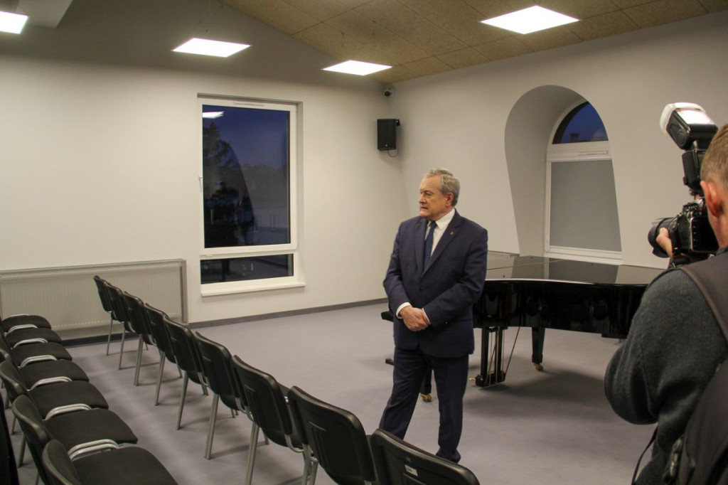 Wicepremier Gliński otwarcie nowego skrzydła szkoły muzycznej