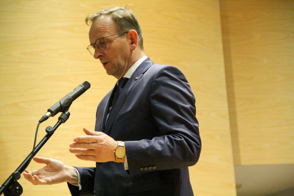 Wicepremier Gliński otwarcie nowego skrzydła szkoły muzycznej