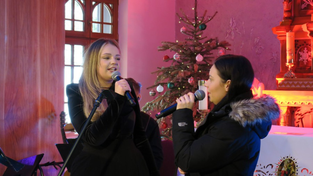Ania Byrcyn z zespołem w "Księżówce"