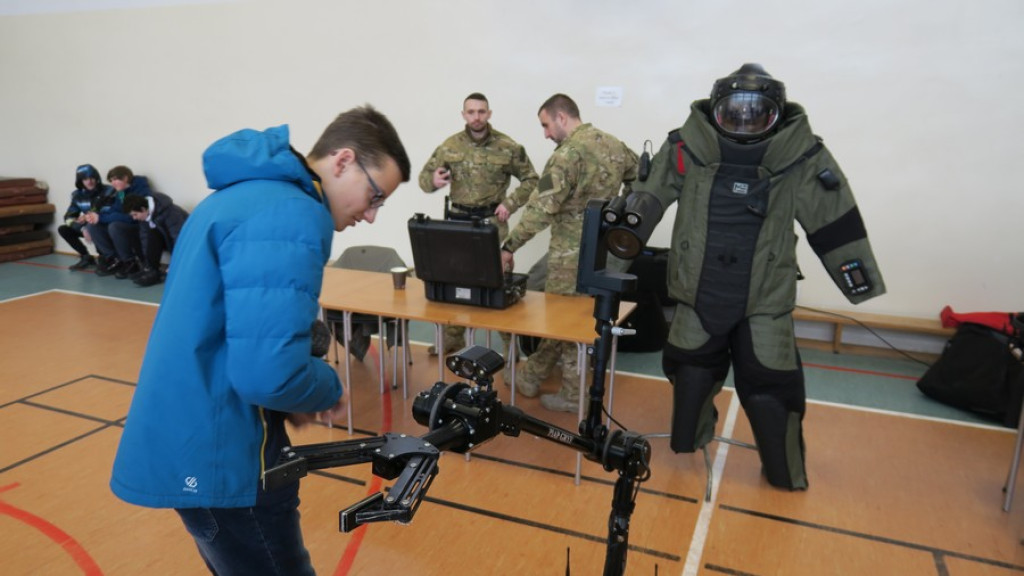 Dla ciebie zginął żołnierz, strażak, policjant, a dla mnie tata
