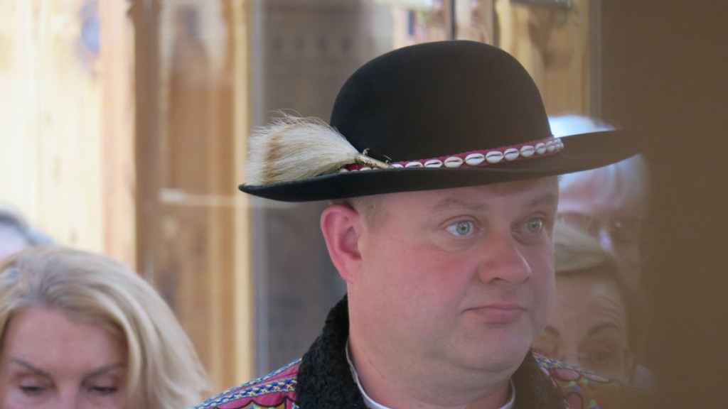 Smyczkiem i pędzlem Władysława Trebuni-Tutki