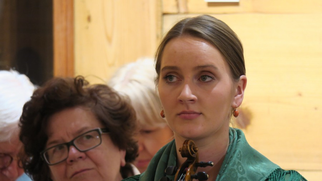 Smyczkiem i pędzlem Władysława Trebuni-Tutki