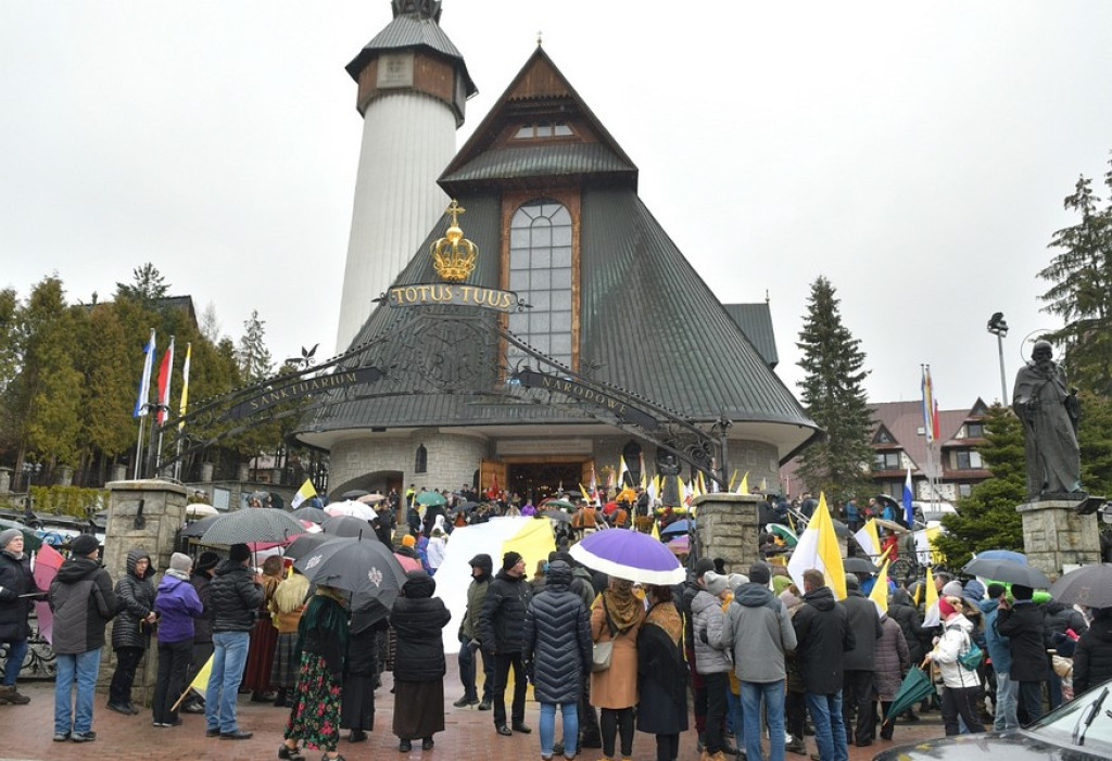 Marsz w obronie świętego Jana Pawła II w Zakopanem