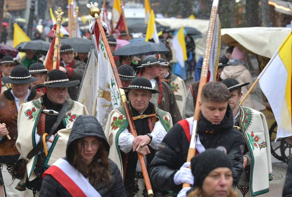 Marsz w obronie świętego Jana Pawła II w Zakopanem