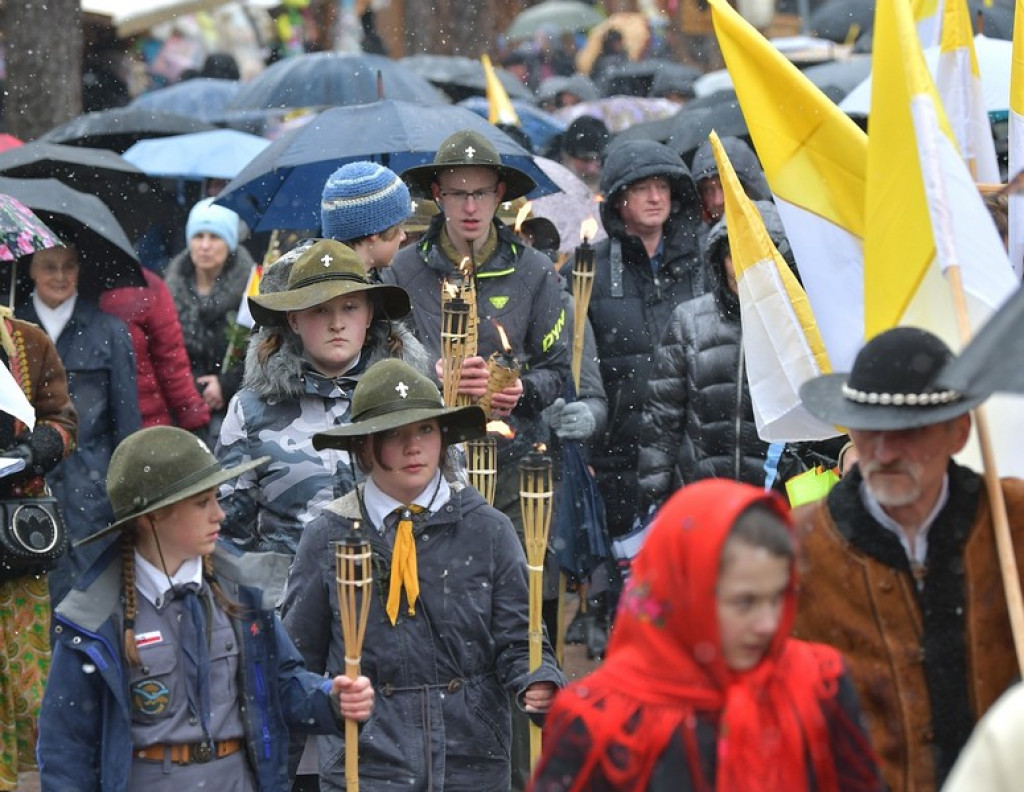 Marsz w obronie świętego Jana Pawła II w Zakopanem
