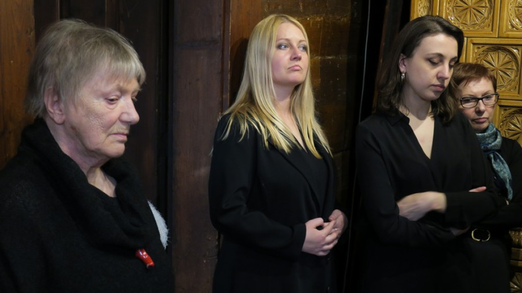 Ślad błękitu w Czerni