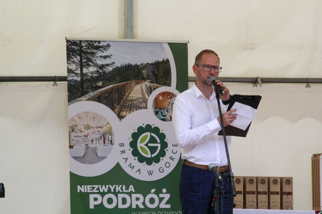 Brama w Gorce już oficjalnie otwarta. Zapraszamy na spacer w koronach drzew!