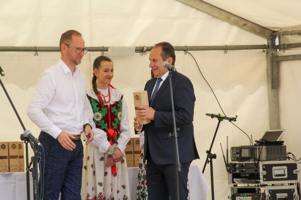 Brama w Gorce już oficjalnie otwarta. Zapraszamy na spacer w koronach drzew!