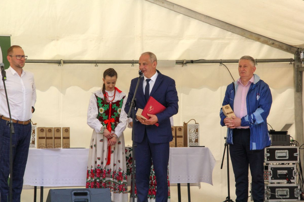 Brama w Gorce już oficjalnie otwarta. Zapraszamy na spacer w koronach drzew!