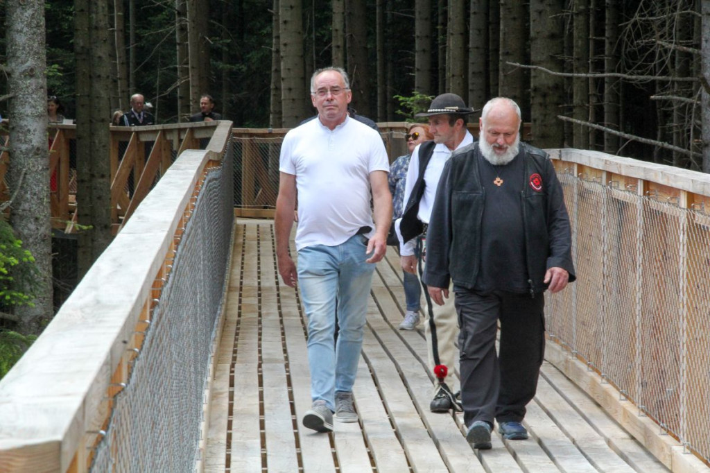 Brama w Gorce już oficjalnie otwarta. Zapraszamy na spacer w koronach drzew!