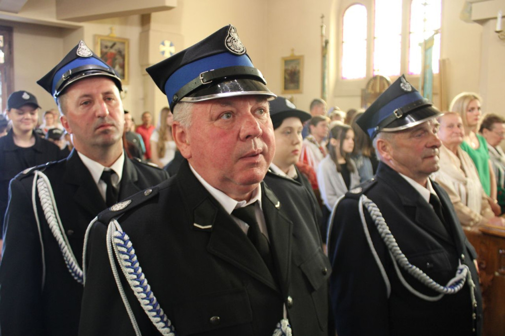 Strażacka radość z nowego wozu