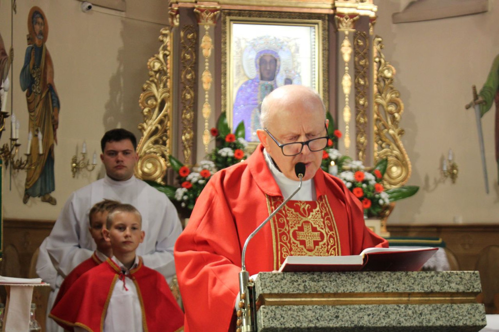 Strażacka radość z nowego wozu