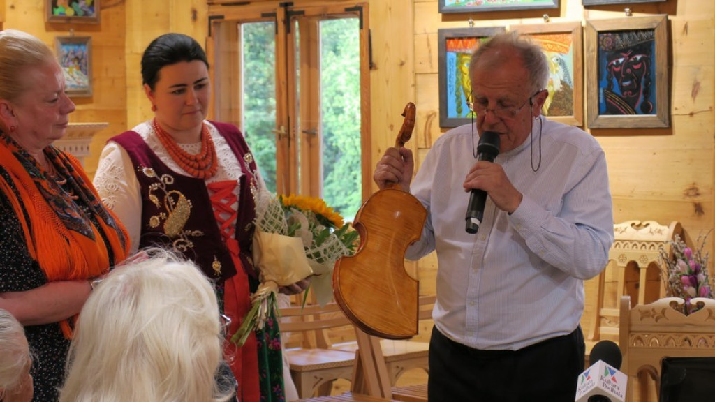 Świat lutnictwa na Podhalu