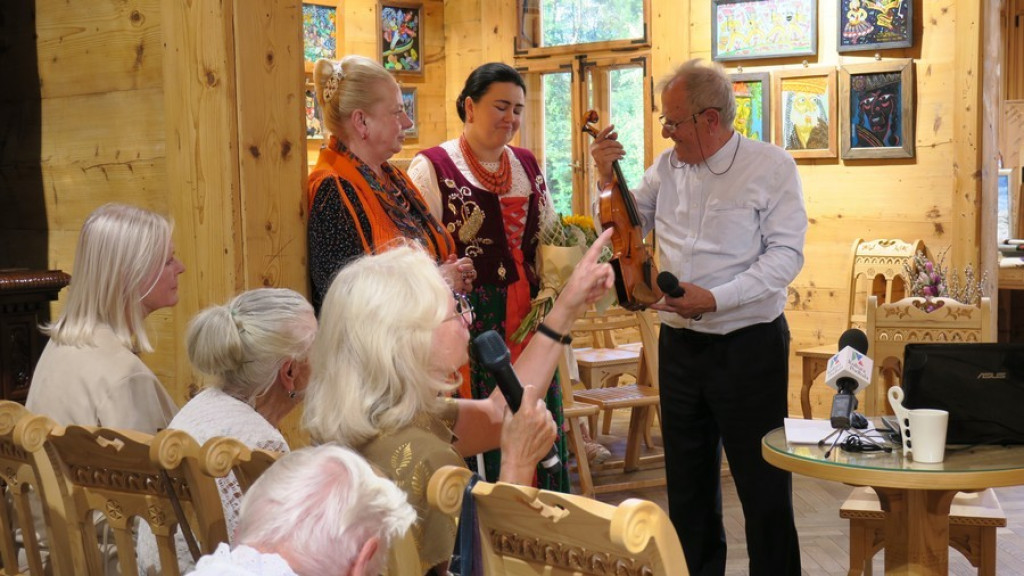 Świat lutnictwa na Podhalu