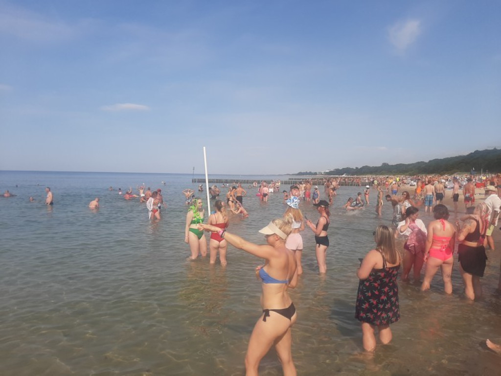 Podhalańskie tancerki nad Bałtykiem