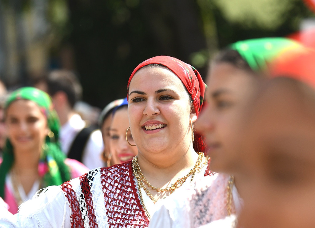 Korowód na rozpoczęcie Międzynarodowego Festiwalu Folkloru Ziem Górskich