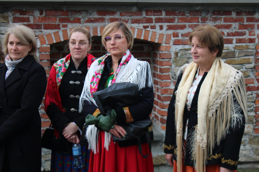 Szkoła z patronem - wielkie świętowanie w Czarnym Dunajcu