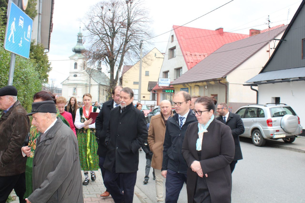 Szkoła z patronem - wielkie świętowanie w Czarnym Dunajcu