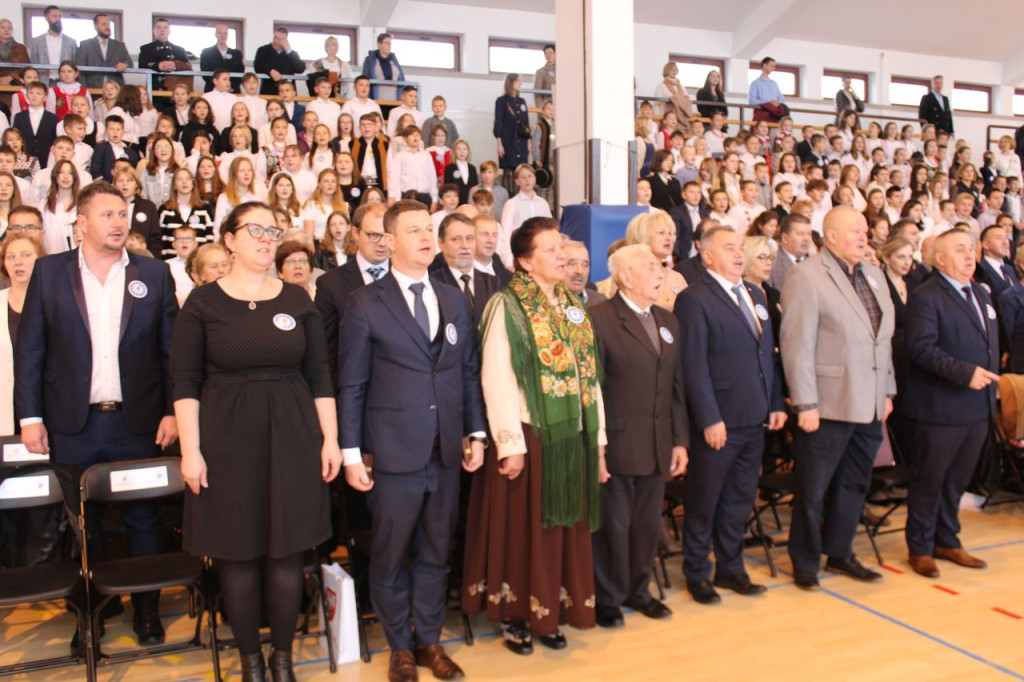 Szkoła z patronem - wielkie świętowanie w Czarnym Dunajcu