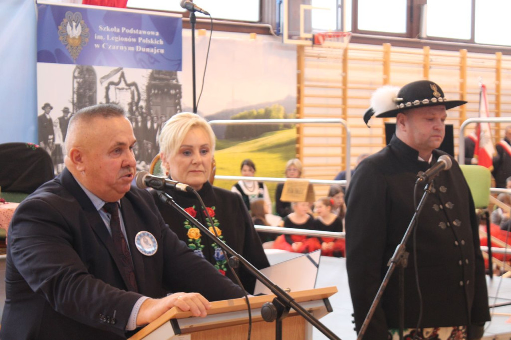 Szkoła z patronem - wielkie świętowanie w Czarnym Dunajcu