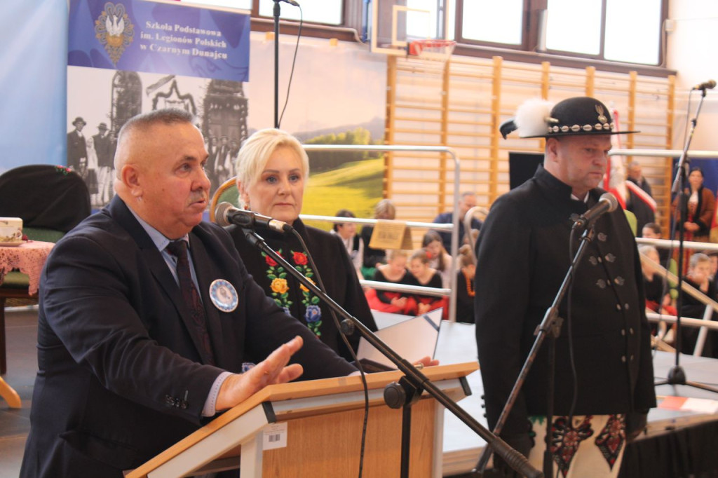 Szkoła z patronem - wielkie świętowanie w Czarnym Dunajcu