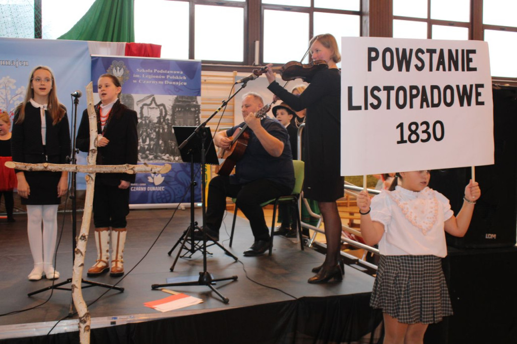 Szkoła z patronem - wielkie świętowanie w Czarnym Dunajcu