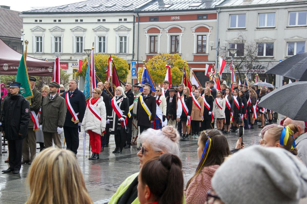 11 Listopada na nowotarskim Rynku.