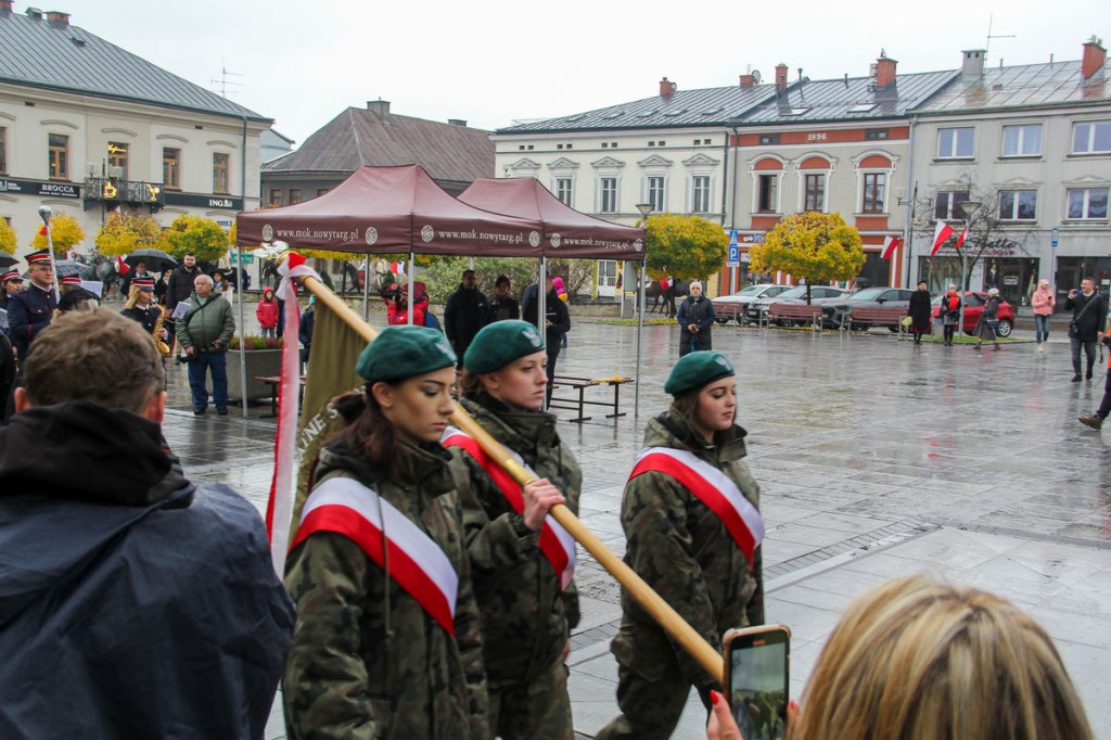 11 Listopada na nowotarskim Rynku.