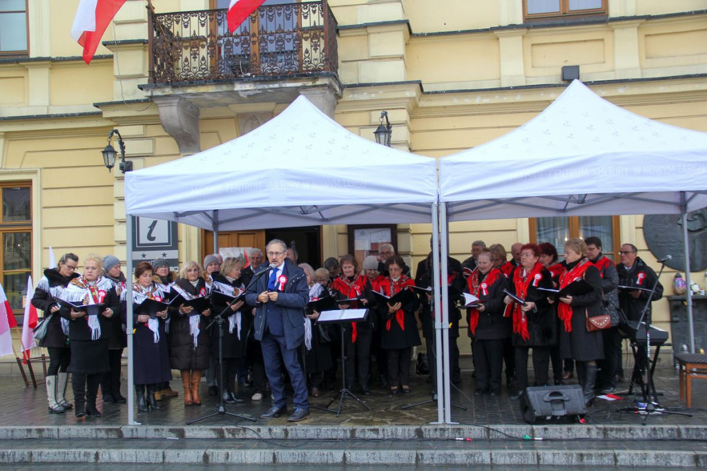 11 Listopada na nowotarskim Rynku.