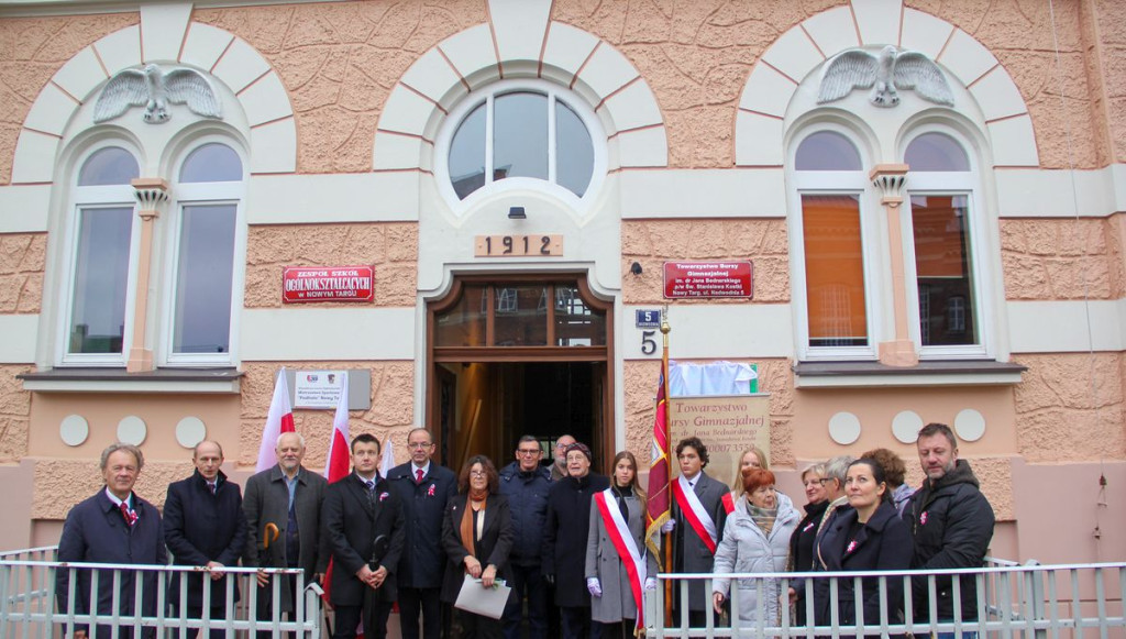 11 Listopada na nowotarskim Rynku.