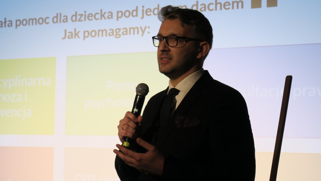 Mateusz Ziółko dla Centrum Pomocy Dzieciom