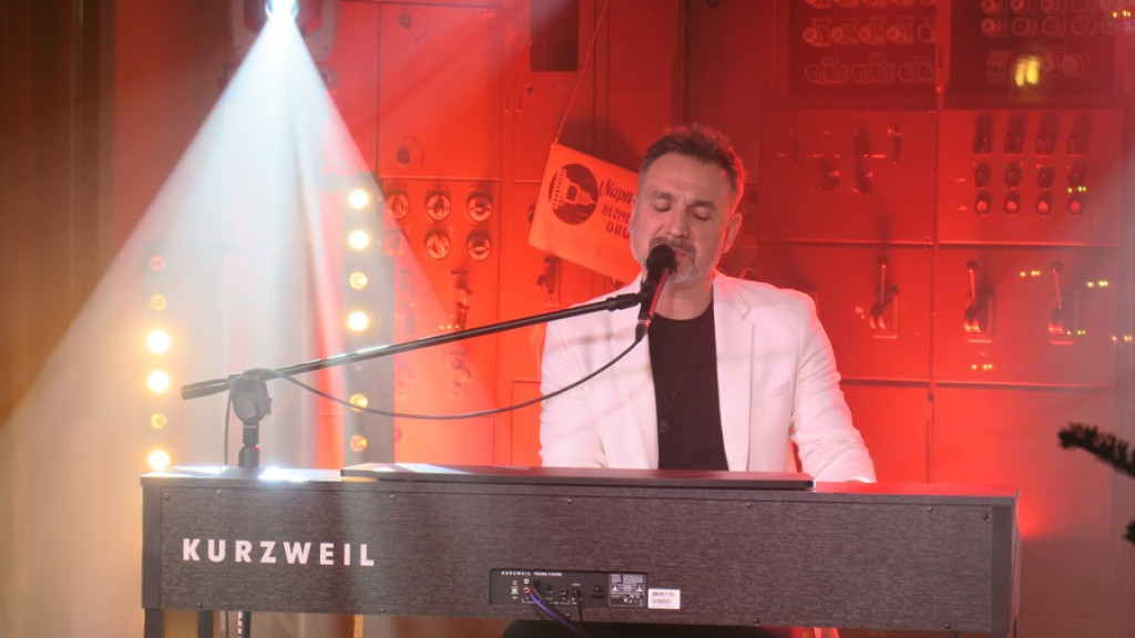 Mateusz Ziółko dla Centrum Pomocy Dzieciom