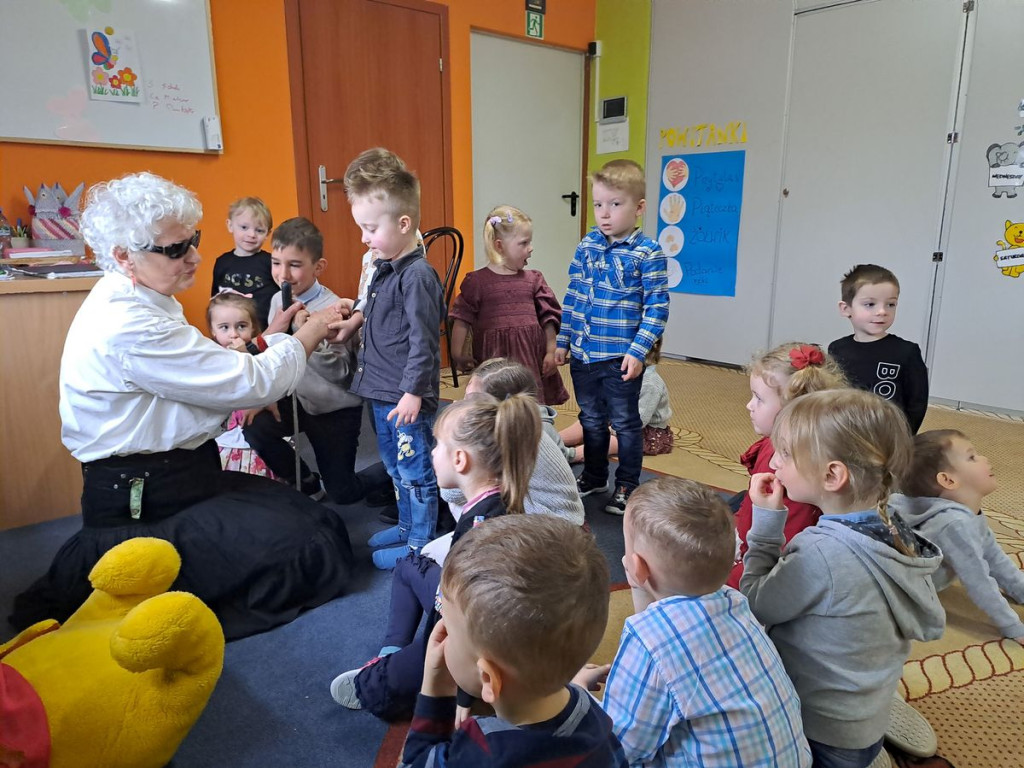 Świat, w którym nie widać nic czyli Barbara Sowińska w przedszkolu