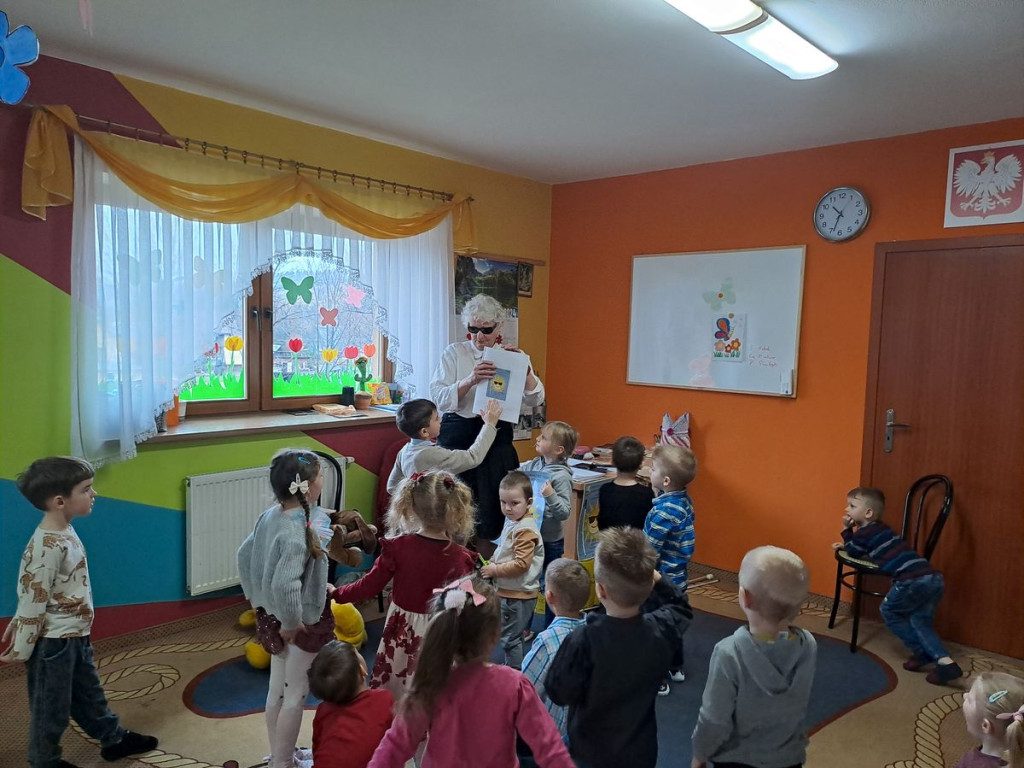 Świat, w którym nie widać nic czyli Barbara Sowińska w przedszkolu