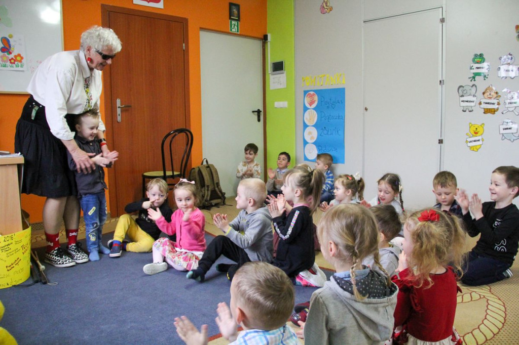 Świat, w którym nie widać nic czyli Barbara Sowińska w przedszkolu