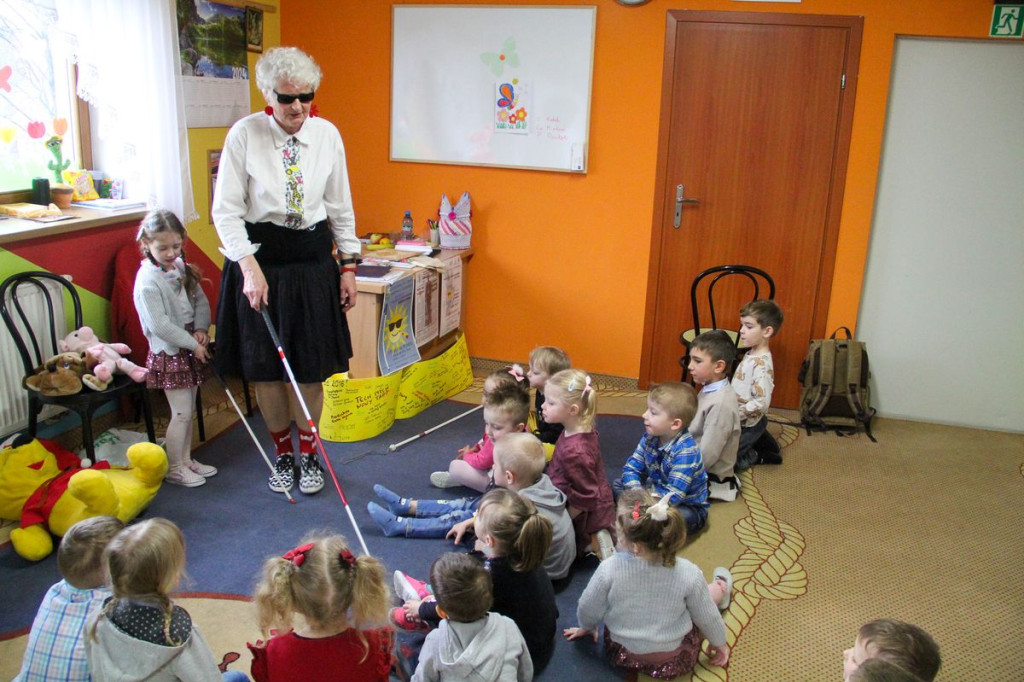 Świat, w którym nie widać nic czyli Barbara Sowińska w przedszkolu