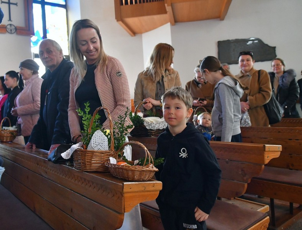 Zakopane, święconka w parafii Świętego Krzyża