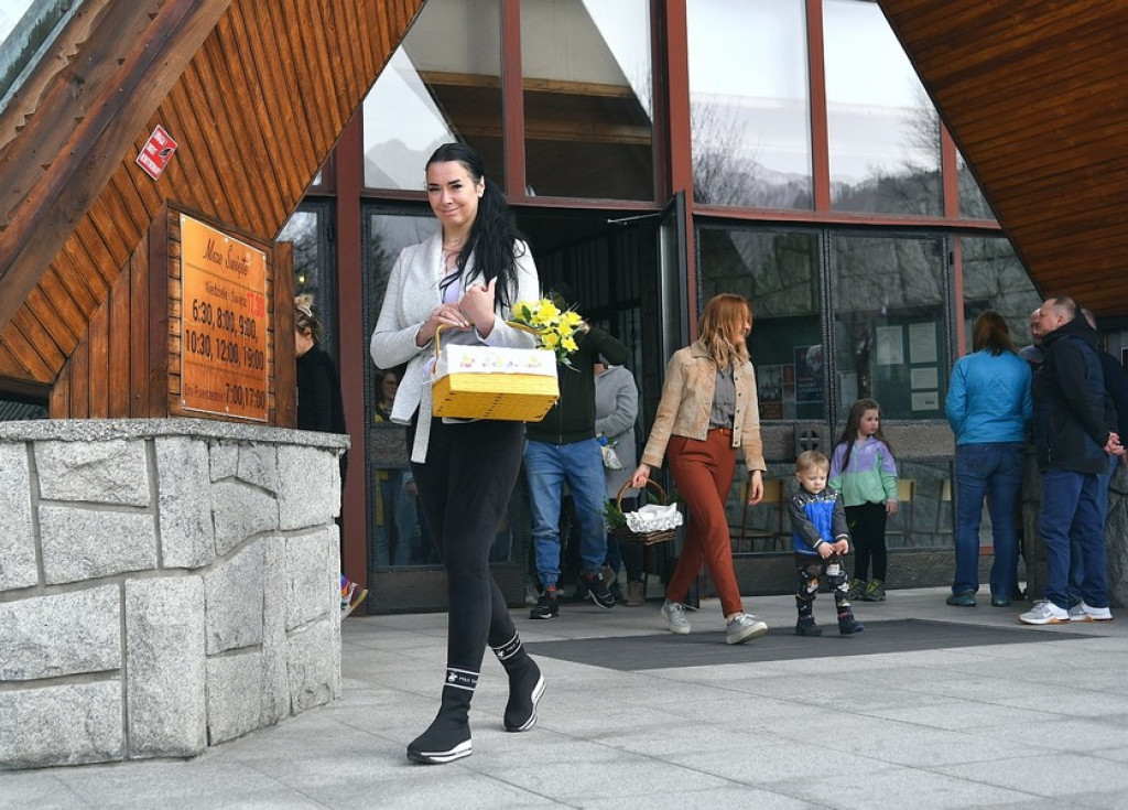 Zakopane, święconka w parafii Świętego Krzyża