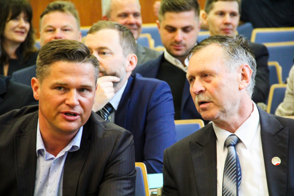 Pierwsza sesja rady miasta w Nowym Targu i pierwsze głosowania