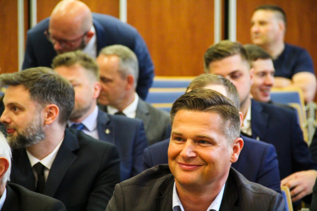 Pierwsza sesja rady miasta w Nowym Targu i pierwsze głosowania