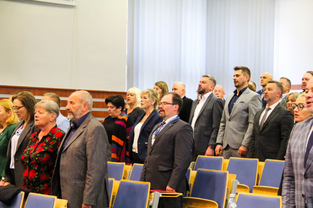 Pierwsza sesja rady miasta w Nowym Targu i pierwsze głosowania